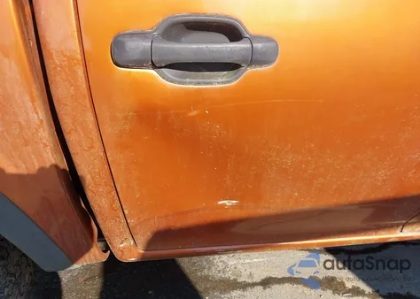 2004 Chevrolet Colorado Ls z USA, uszkodzony, nr VIN 1GCDT136048200348